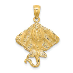10K 2-D Stingray Charm