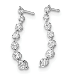 10k White Gold Graduating Diamond Post Earrings
