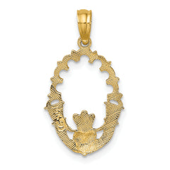 14K Engraved Claddagh In Oval w/ Lace Trim Charm