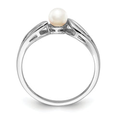 Sterling Silver Rhodium-plated FW Cultured Pearl Ring