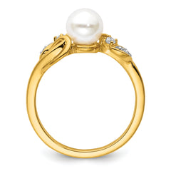14K Polished 1/15 carat Diamond and White Freshwater Cultured Pearl Size 7 Ring