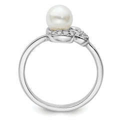14K White Gold Polished 1/10 carat Diamond and White Freshwater Cultured Pearl Size 7 Ring