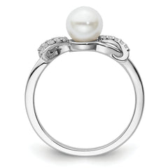 14K White Gold Polished 1/10 carat Diamond and White Freshwater Cultured Pearl Size 7 Ring