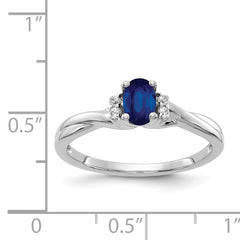 14k White Gold Diamond and Oval Sapphire Ring