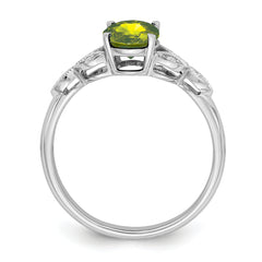 14k White Gold Oval Peridot and Diamond Ring