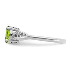 14k White Gold Oval Peridot and Diamond Ring