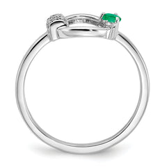 14k White Polished Diamond and Emerald Circle Ring