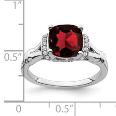 14k White Gold Garnet and Diamond Ring