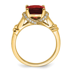 14k Garnet and Diamond Ring