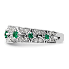 14k White Gold 1/2 carat Lab Grown Diamond VS/SI+ G+ and Lab Created Emerald Ring