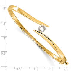 14k Two-tone Holds 1/4 carat 4.0mm Round Stone Hinged Oval Bangle Bracelet Mounting (No Stone Included)