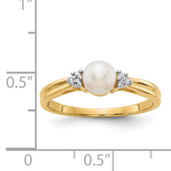14k Diamond and FW Cultured Pearl Ring