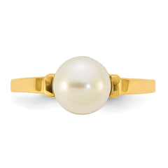 14k Polished 7-8mm Button White Freshwater Cultured Pearl Size 7 Ring