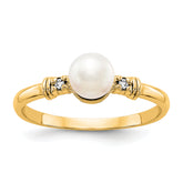14k FW Cultured Pearl Diamond FW Cultured Pearl ring