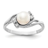14k White Gold 6mm FW Cultured Pearl AA Diamond Ring