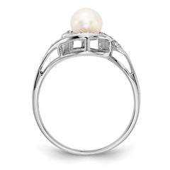 14k White Gold 5.5mm FW Cultured Pearl AA Diamond ring
