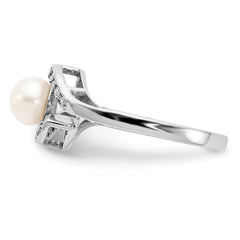 14k White Gold 5.5mm Pearl & Diamond Ring Mounting (No Stone Included)