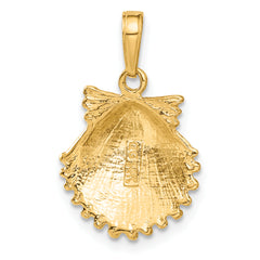 14K Gold Scallop Shell Pendant for Men with Polished Finish
