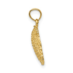 14K Gold Men's Textured Scallop Shell Pendant with Polished Finish