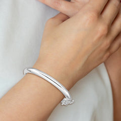 Sophia Jewelers Sterling Silver Child's Bangle with Safety Clasp