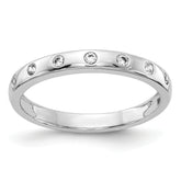 14k White Gold 7-stone Diamond Band