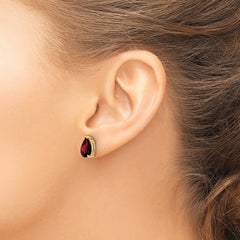 14k 9x6mm Pear Garnet Checker Earrings