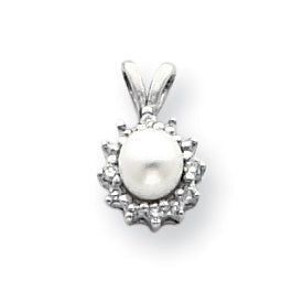 14K White Gold 4.5mm Round Freshwater Cultured Pearl A Diamond Pendant