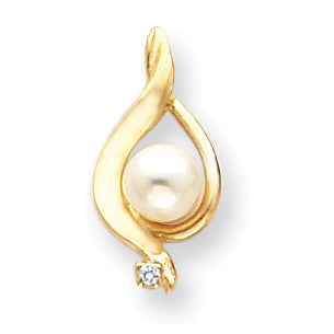 14K 5.5mm White Round Freshwater Cultured Pearl A Diamond Pendant
