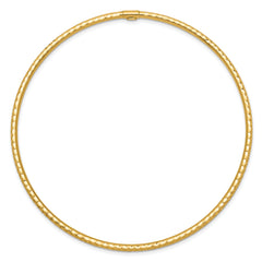 10k 2mm Diamond-cut Tube Slip-on Bangle