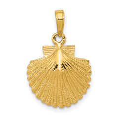10k Scallop Shell Pendant