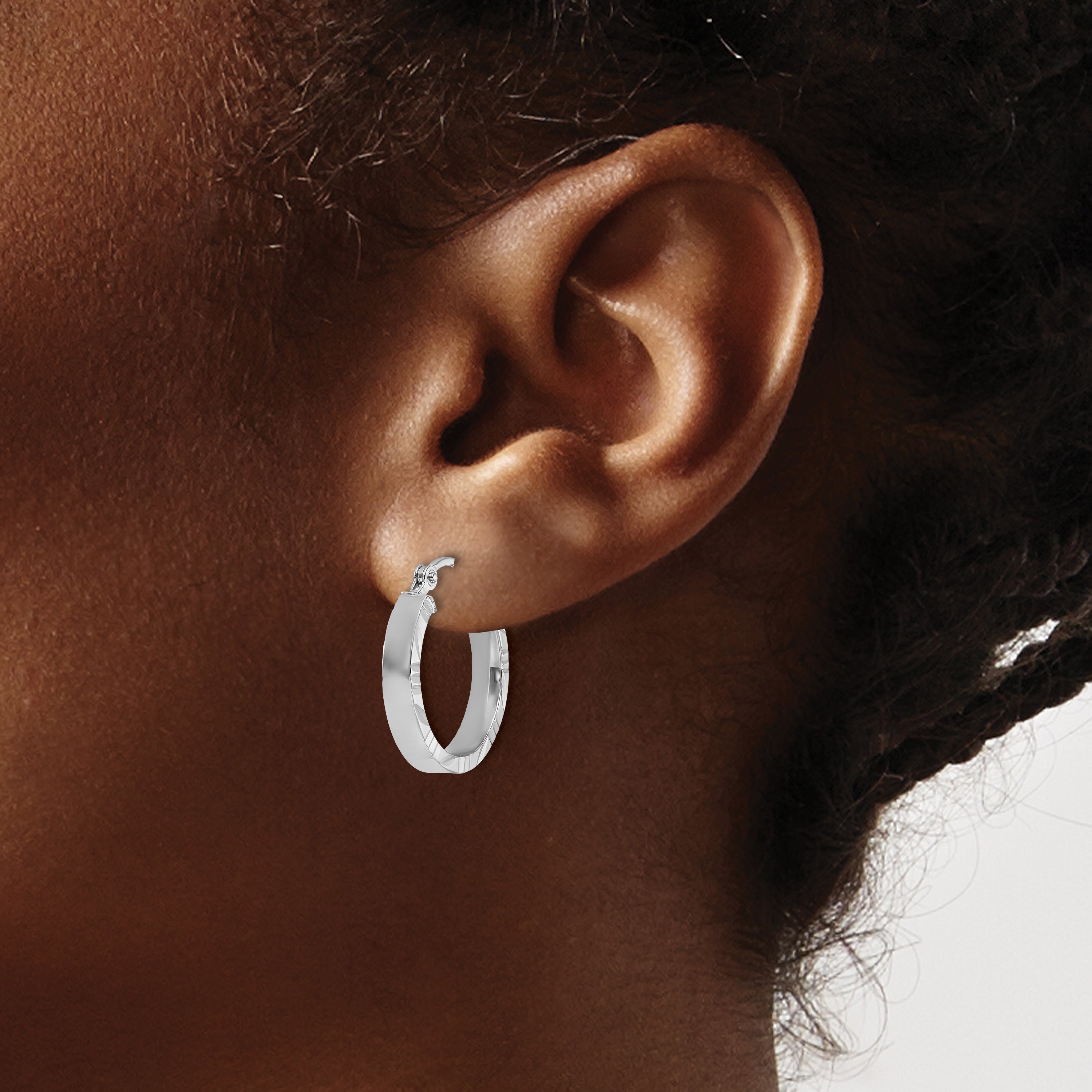10k White Gold Small 3mm D/C Edge Polished Hoop Earrings