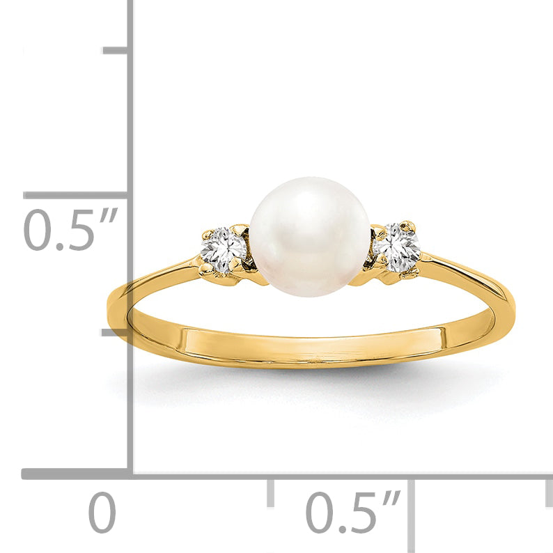 10 Karat 5mm FW Cultured Pearl A Diamond ring Secondary image