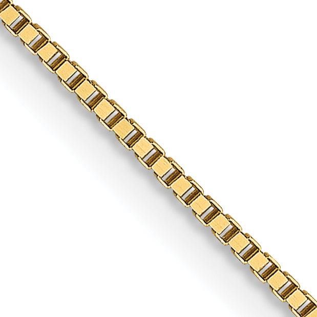 18K 24 inch .7mm Box with Lobster Clasp Chain Main image