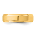 10 Karat Yellow Gold 5.5mm Bevel Edge Comfort Fit Band - View 3