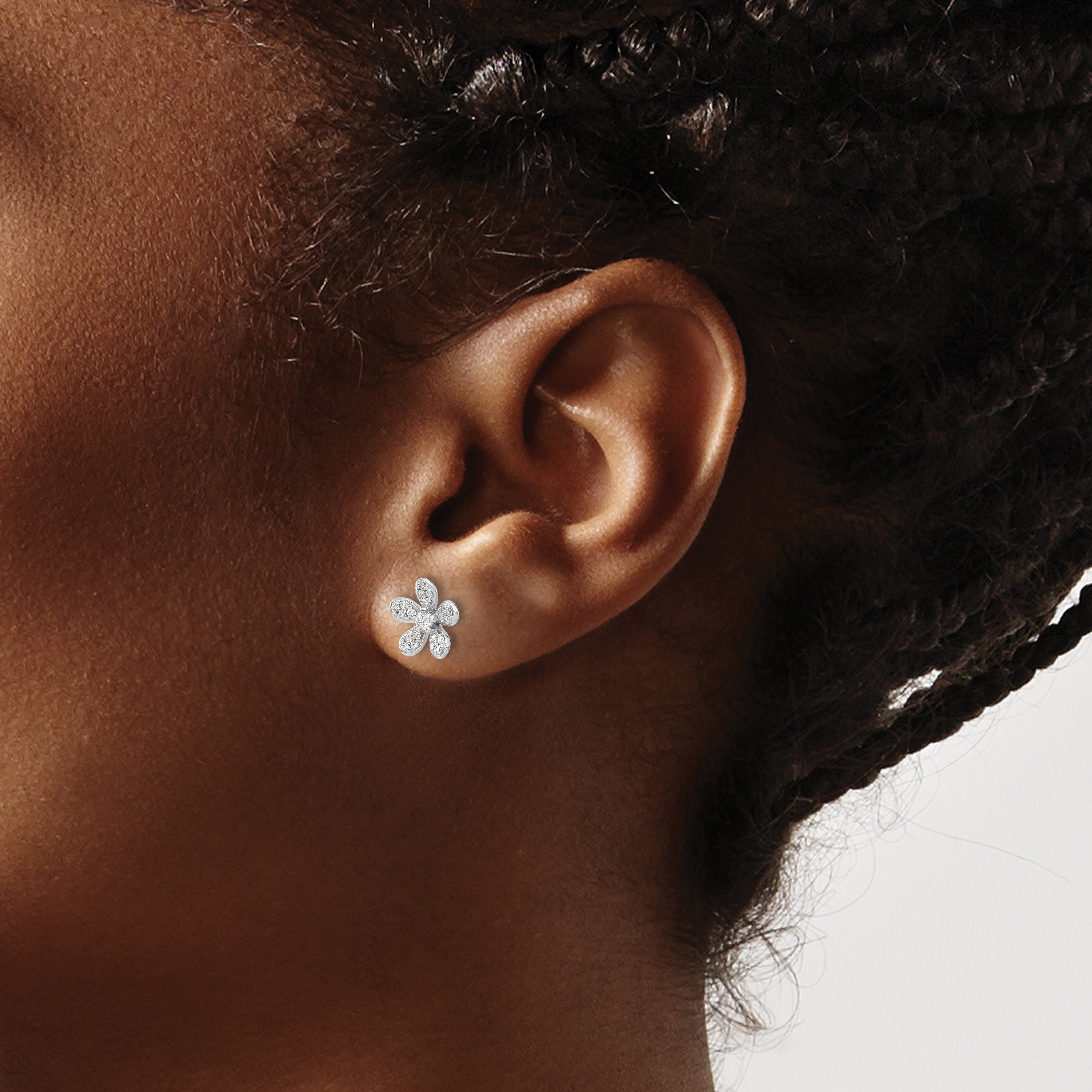 14k White Gold Diamond Earrings