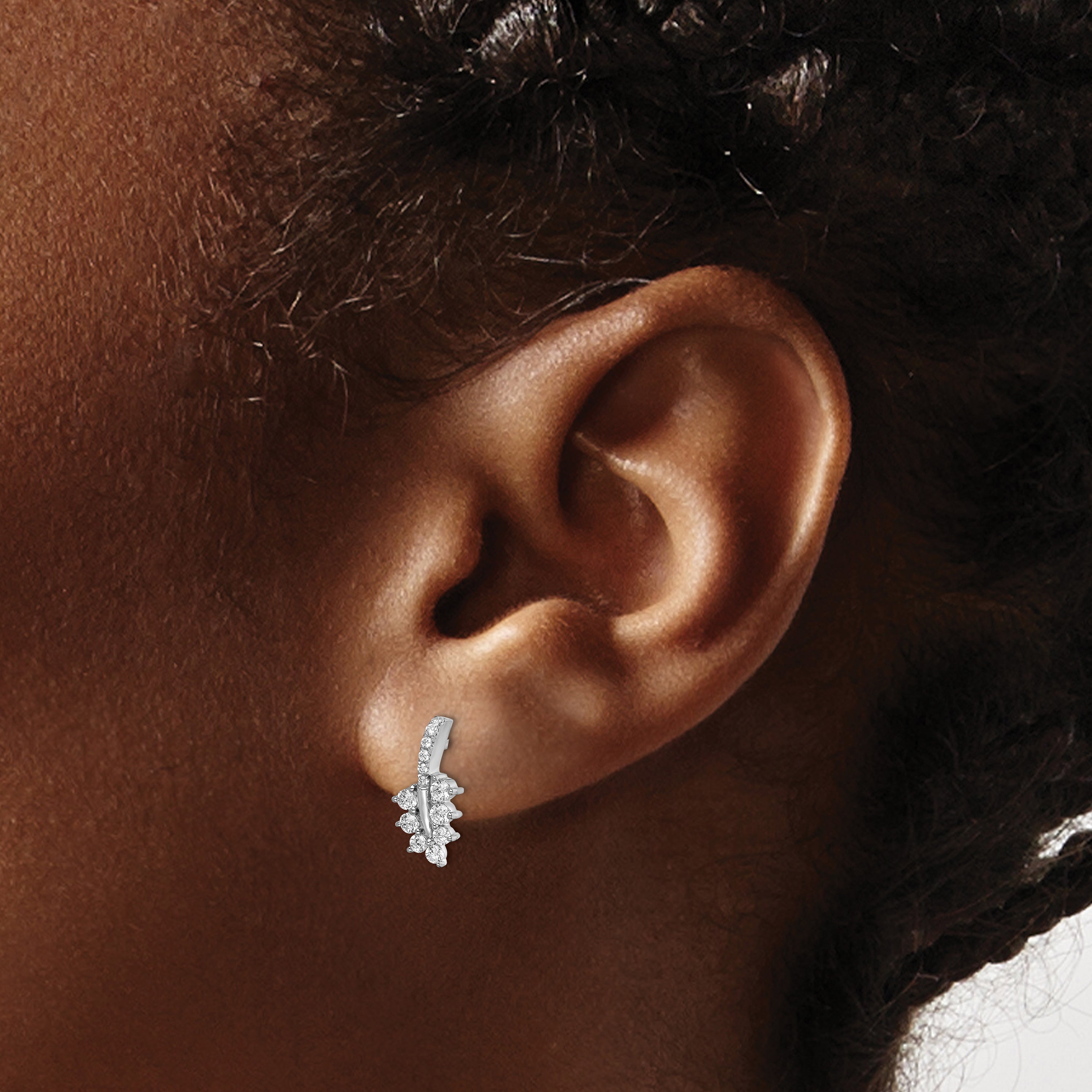 14k White Gold 3/8 carat Lab Grown Diamond VS/SI+ G+ Complete Leaf Post Earrings