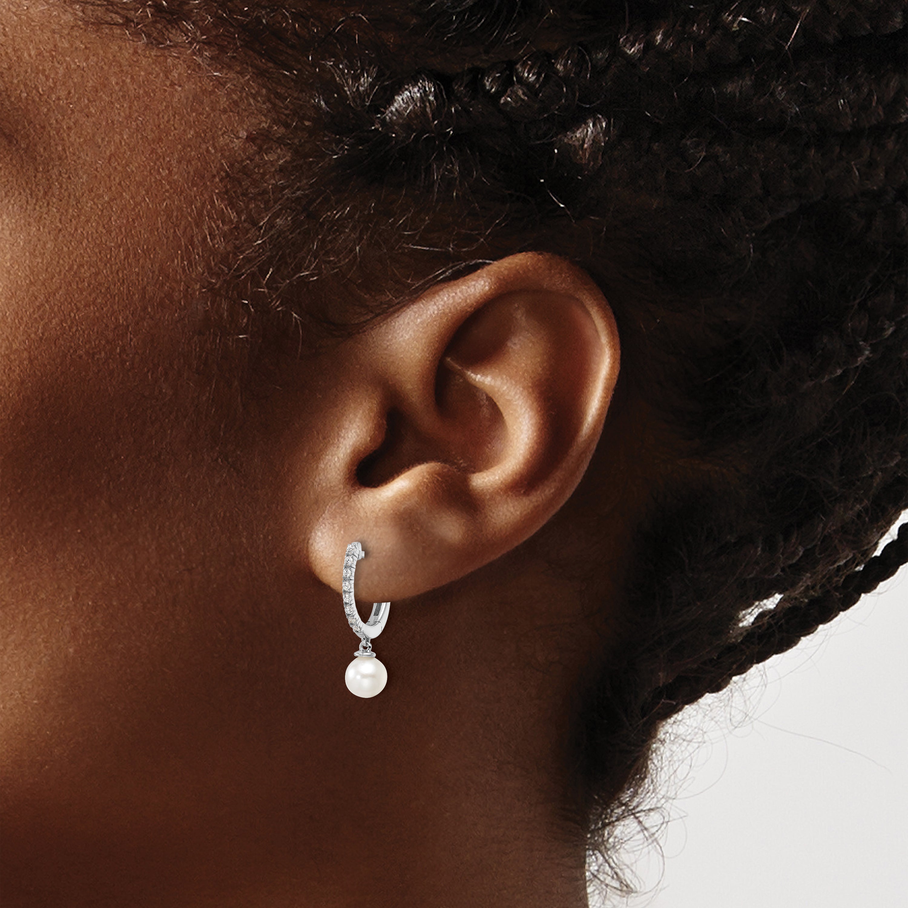 14k White Gold 1/10 carat Lab Grown Diamond VS/SI+ G+ and 5.50 mm Round Freshwater Cultured Pearl Complete Hinged Hoop Earrings