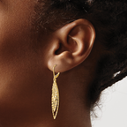 14k Polished D/C Leverback Earrings