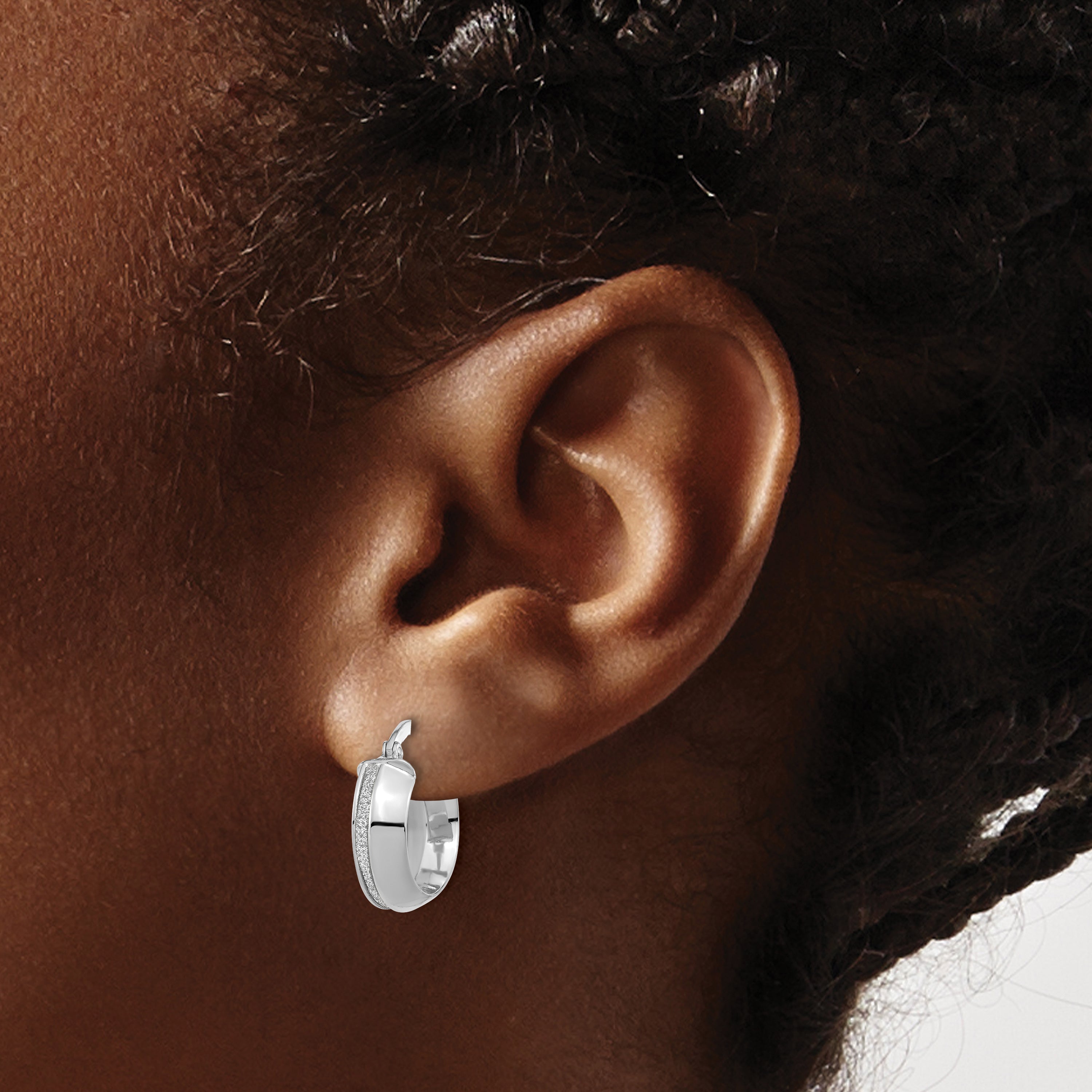 14K White Gold Polished Glitter Infused Hoop Earrings
