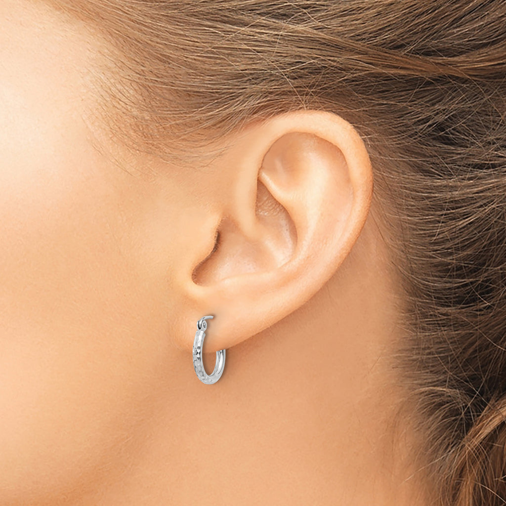 14k White Gold Diamond-cut 2mm Round Tube Hoop Earrings