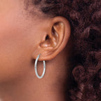 14k White Gold Diamond-cut 2mm Round Tube Hoop Earrings