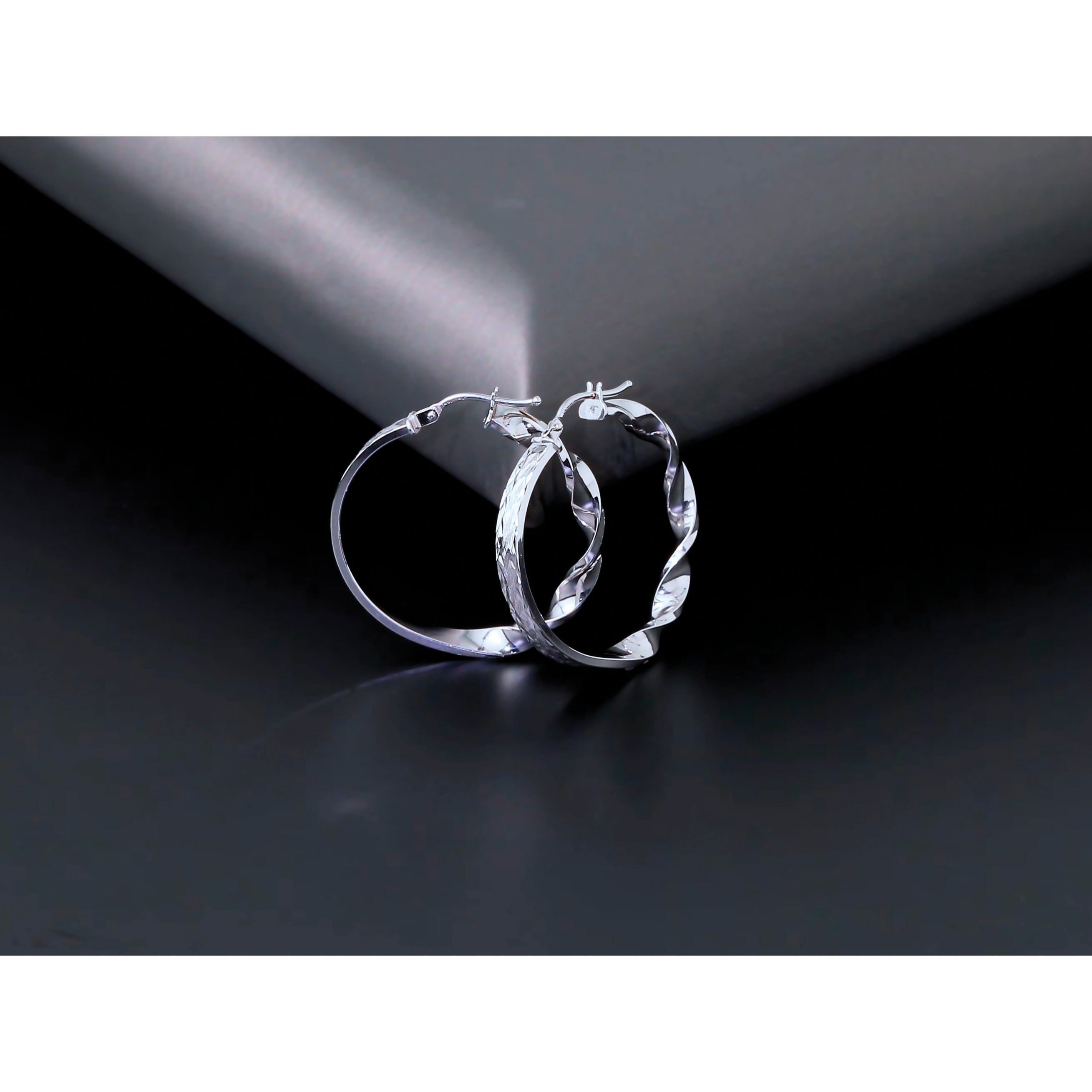 14K Yellow Gold Polished Hoop Earrings
