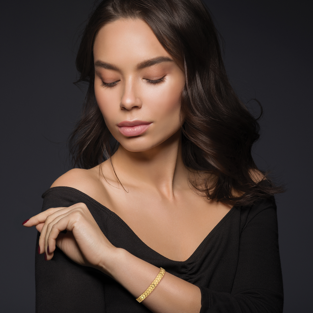 14K Polished Hexagon Design Bracelet