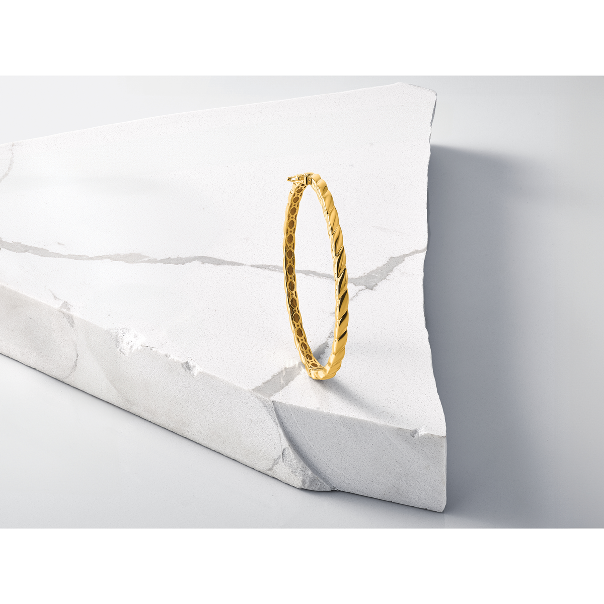 14K Polished Grooved Hinged Bangle