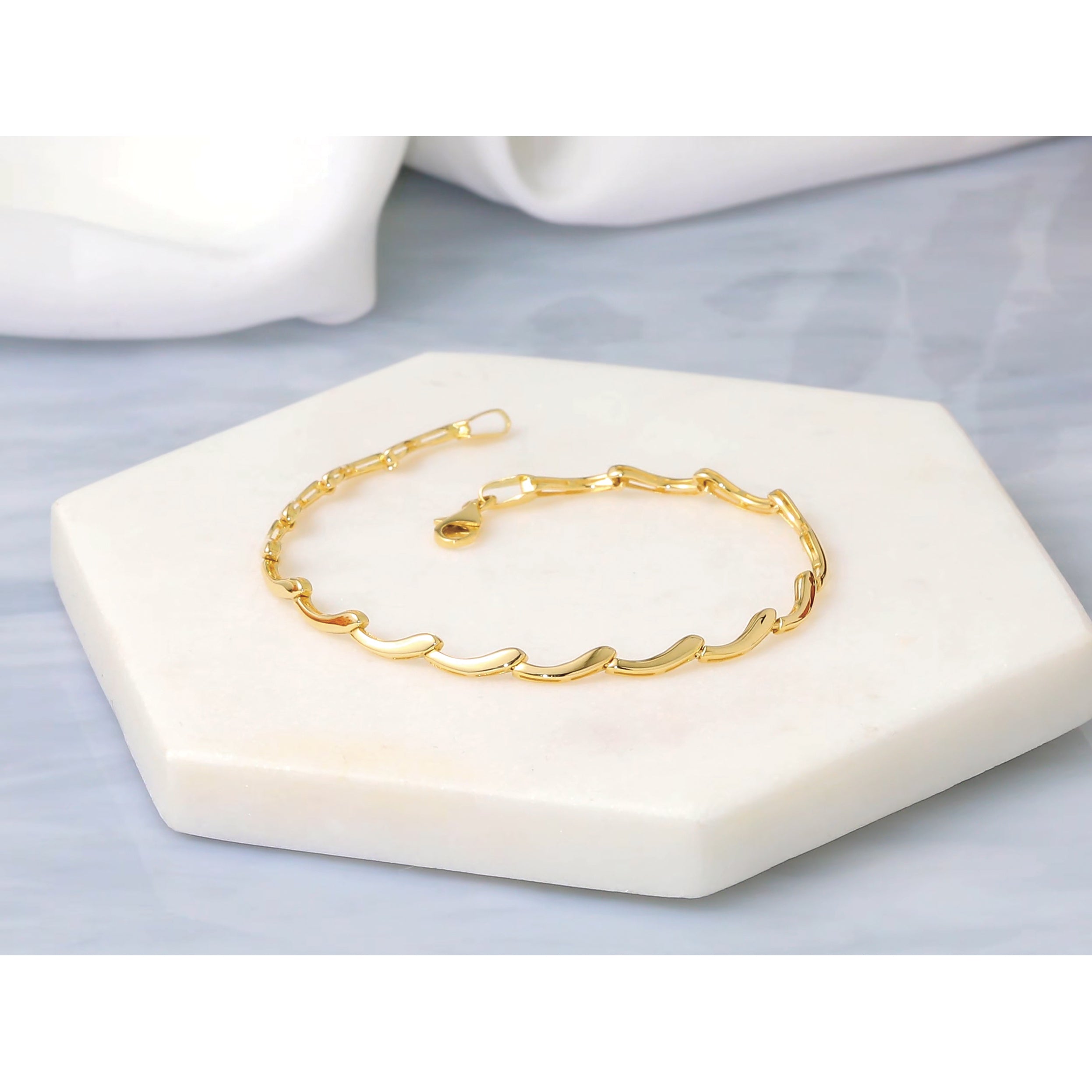 14K Yellow Gold Polished Bracelet, 8 in