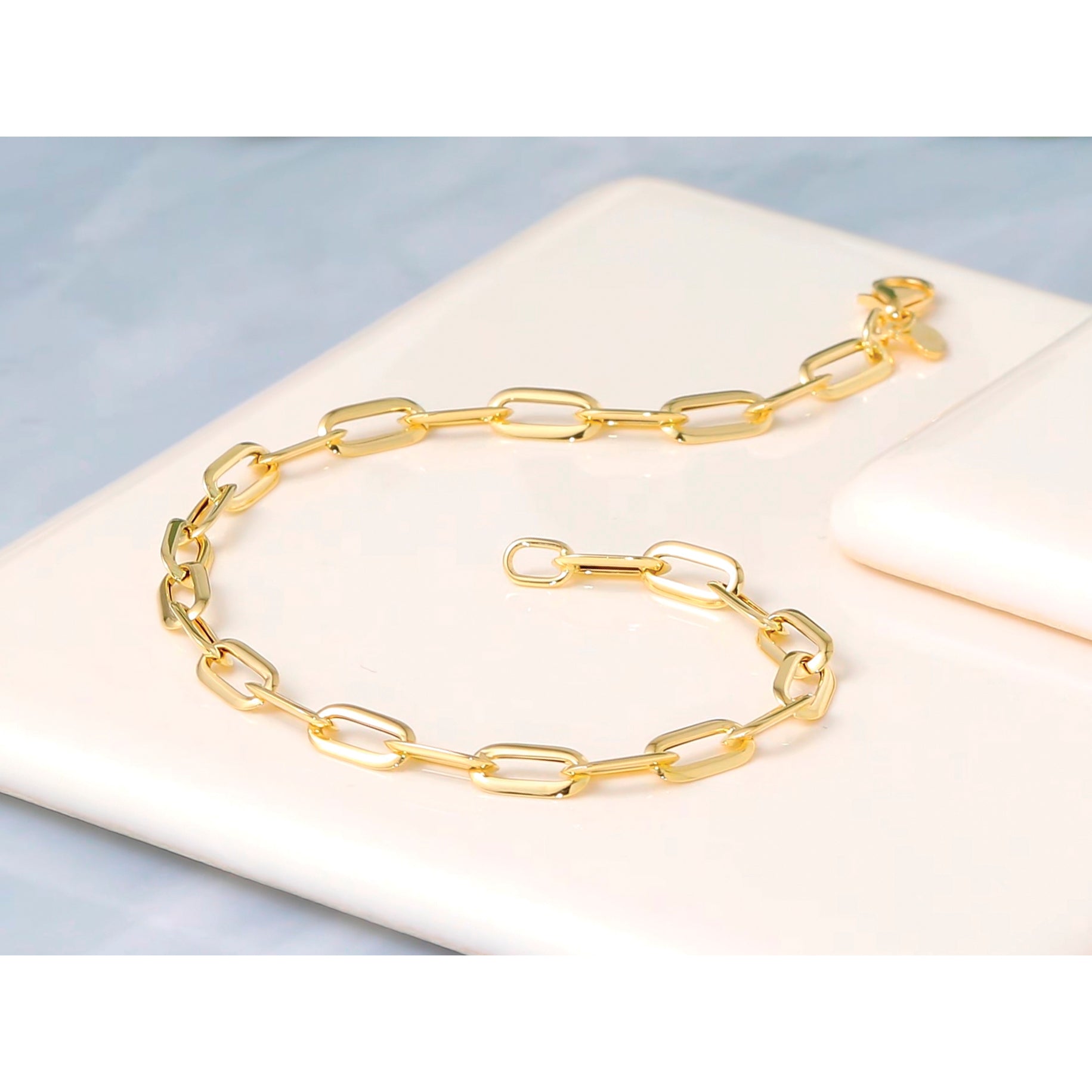 14K Yellow Gold Paperclip Chain Bracelet