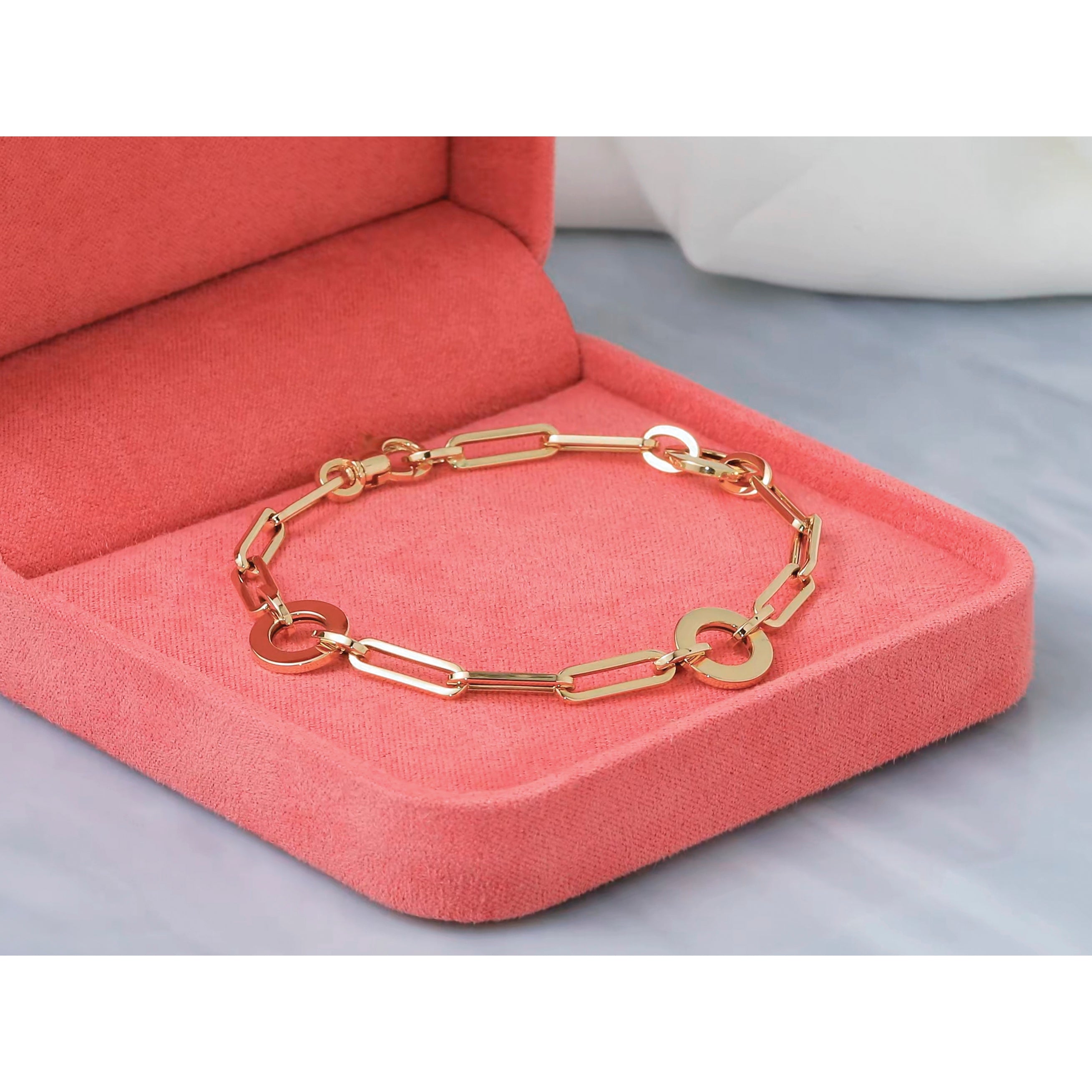14K Yellow Gold Paperclip Link Bracelet