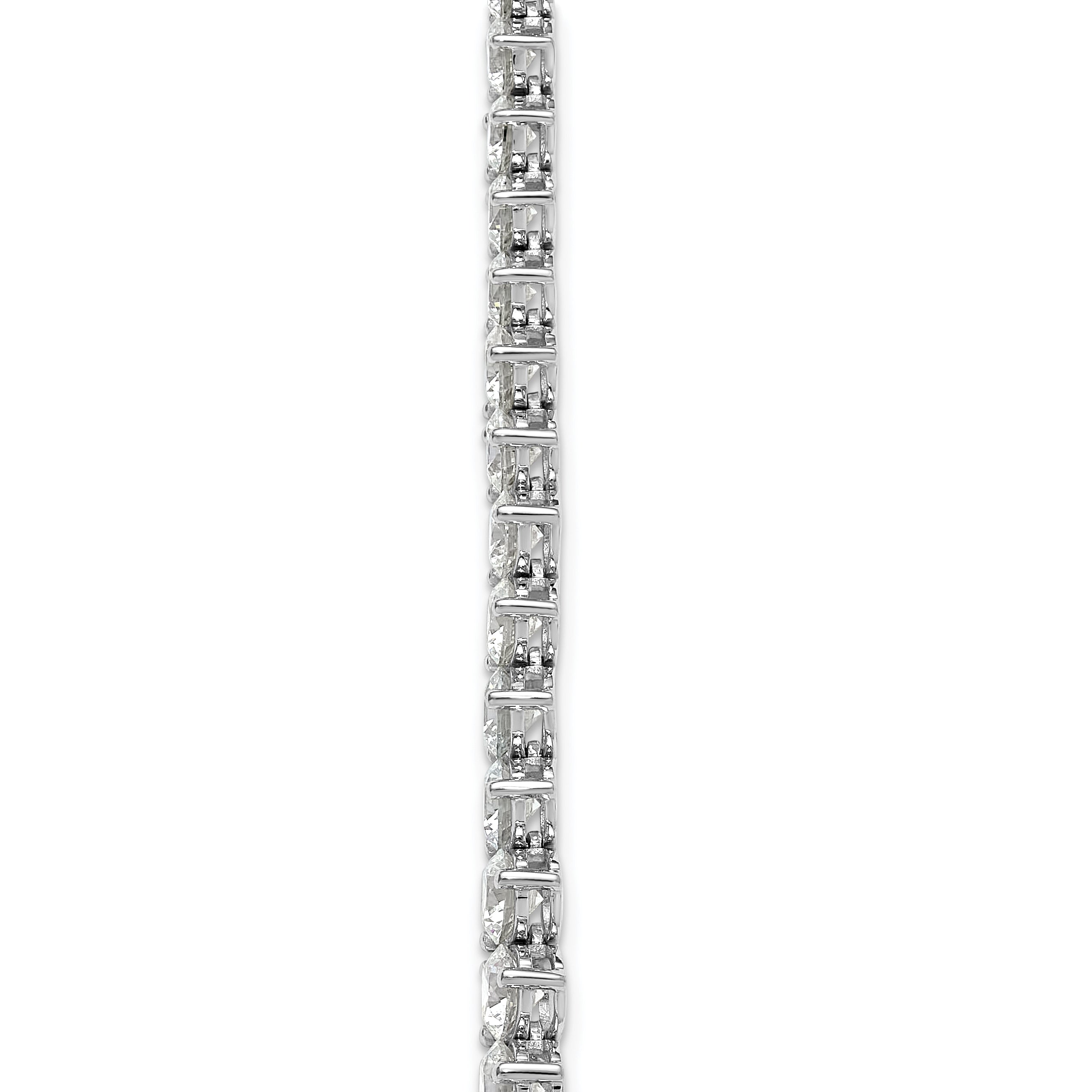 14k White Gold 26 3/4 carat Certified Lab Grown Diamond VS+ F+ Complete Round 18 inch Graduated Tennis Necklace