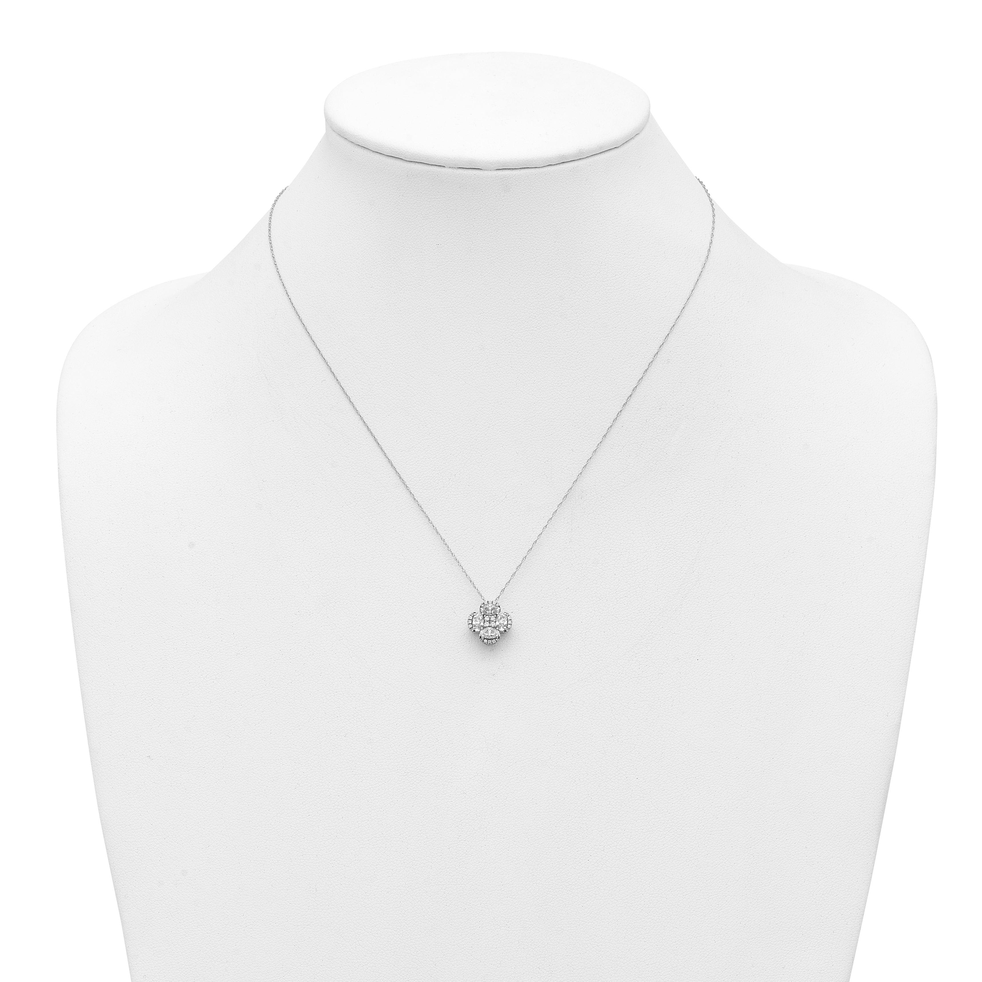 14kw Lab Grown VS/SI+ G+ Diamond Cluster Pendant with Chain Secondary image