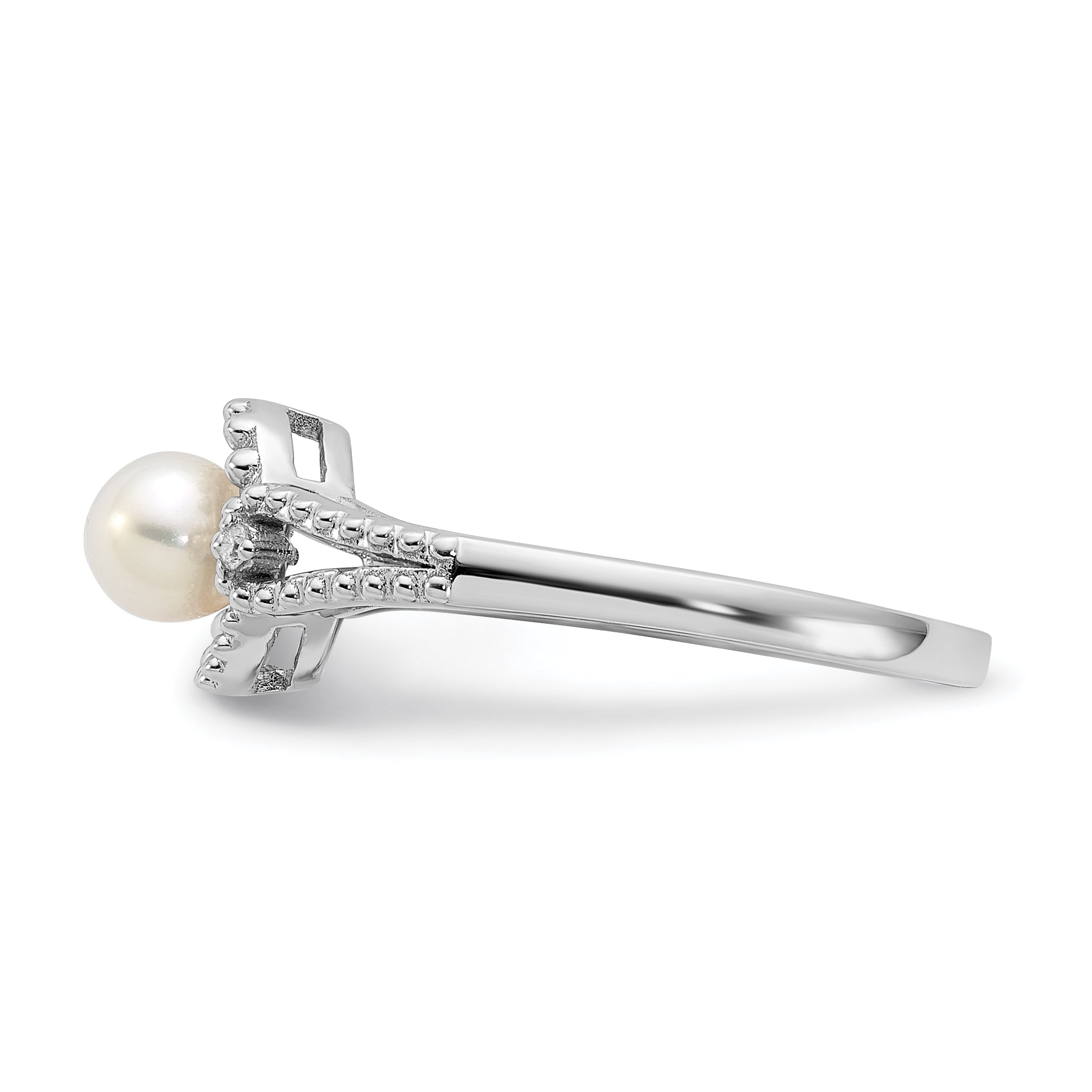 Sterling Silver Rhodium-plated FW Cultured Pearl & Diam. Ring